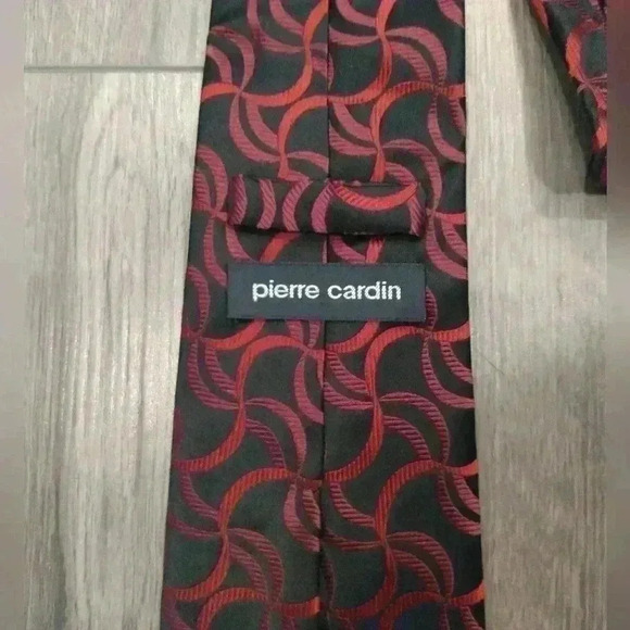 Pierre Cardin  100% silk tie - Picture 2 of 4